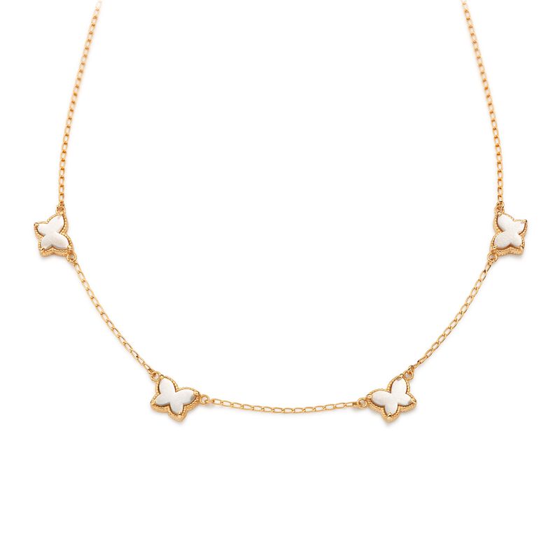 Gargantilla de mariposa chapada en oro de 18k con piedras sintéticas.