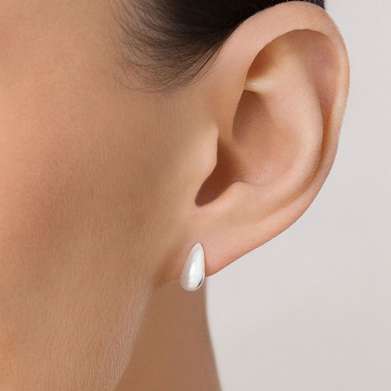 Pendientes de media luna en forma de lágrima en plata de ley 925 maciza.